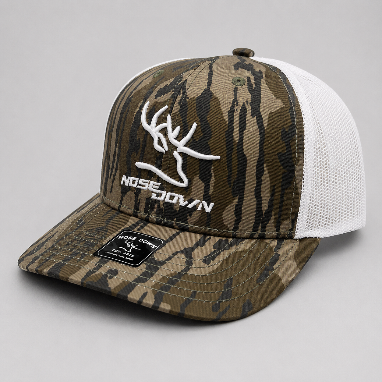 EMBROIDERED TRUCKER HAT MOSSY OAK BOTTOMLAND