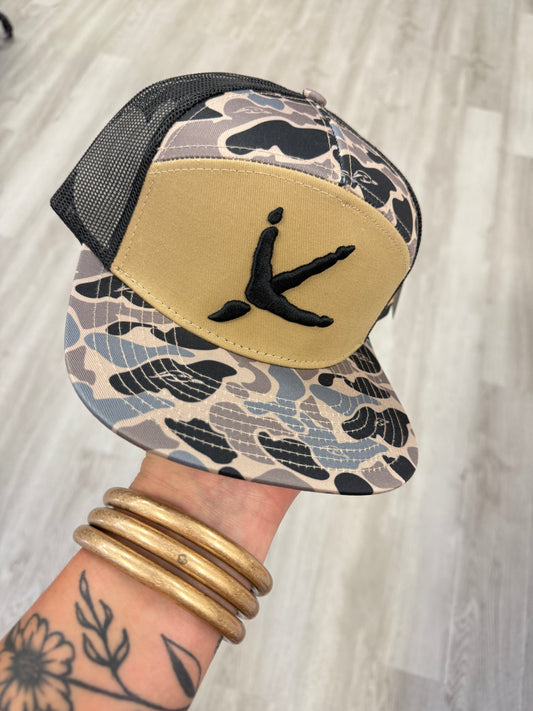 TURKEY TRACKS HARDWOODS II 7 PAN HAT
