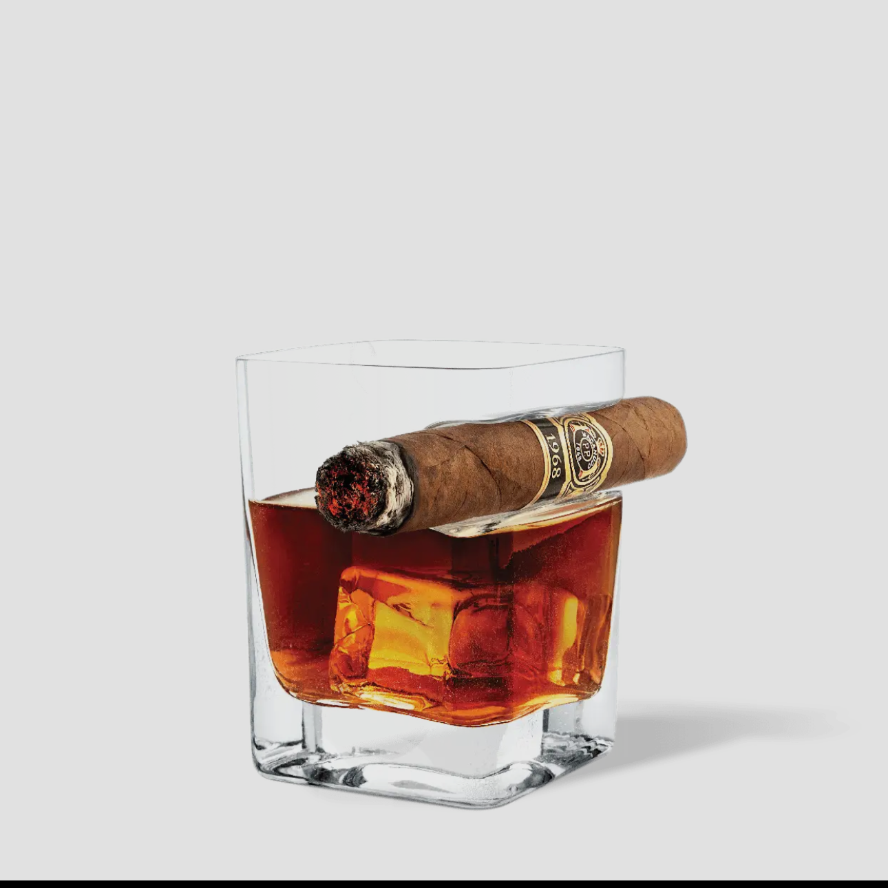 CIGAR GLASS