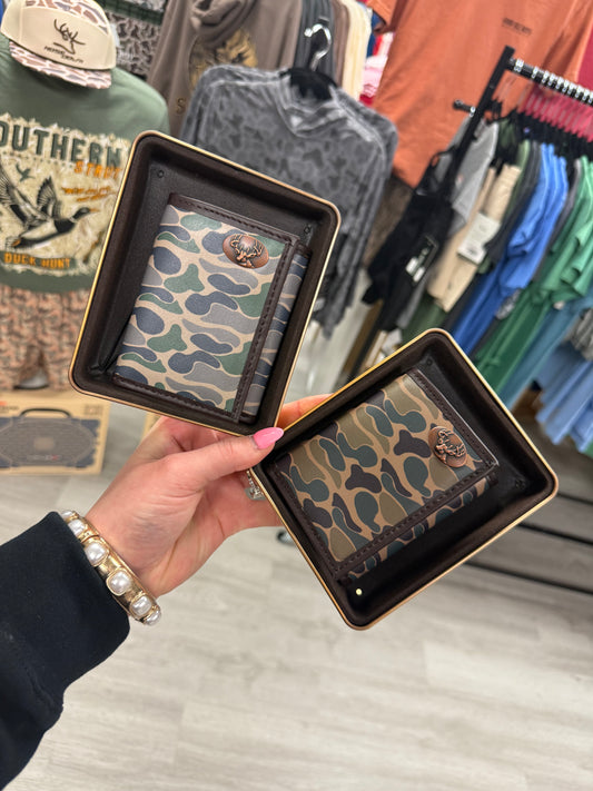 BUCK TRIFOLD WALLET