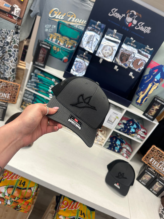 112 CHARCOAL/BLACK HAT